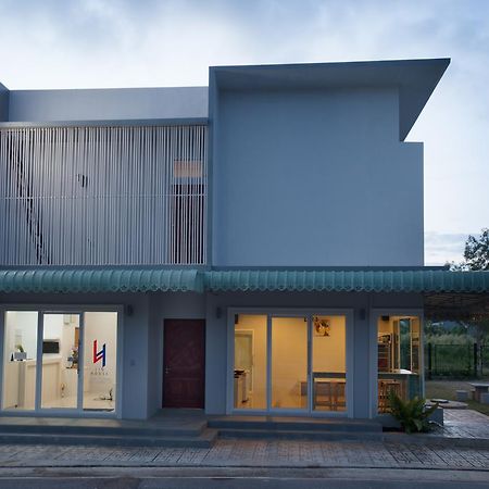 Lin House Hotel Thalang Exterior photo